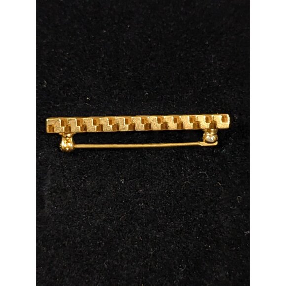 Vintage Trifari Criss Cross Bar Pin Brooch Gold Tone Basket Weave Modernist - Picture 3 of 11
